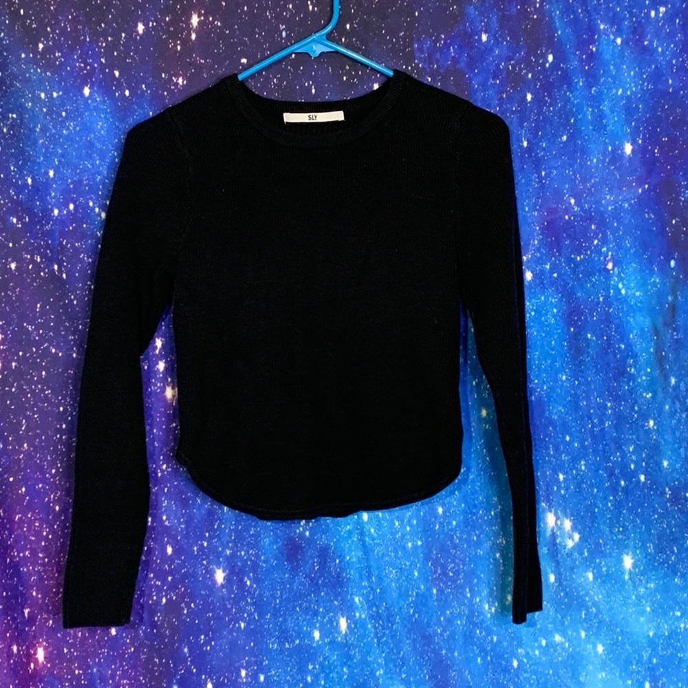 Sly- Black Long Sleeve Sweater